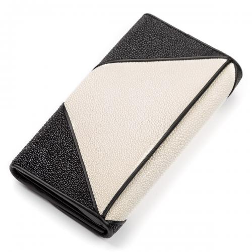 Гаманець жіночий STINGRAY LEATHER 18103 із натуральної шкіри морського ската Чорний, Чорний Гаманець жіночий STINGRAY LEATHER 18103 із натуральної шкіри морського ската Чорний, Чорний