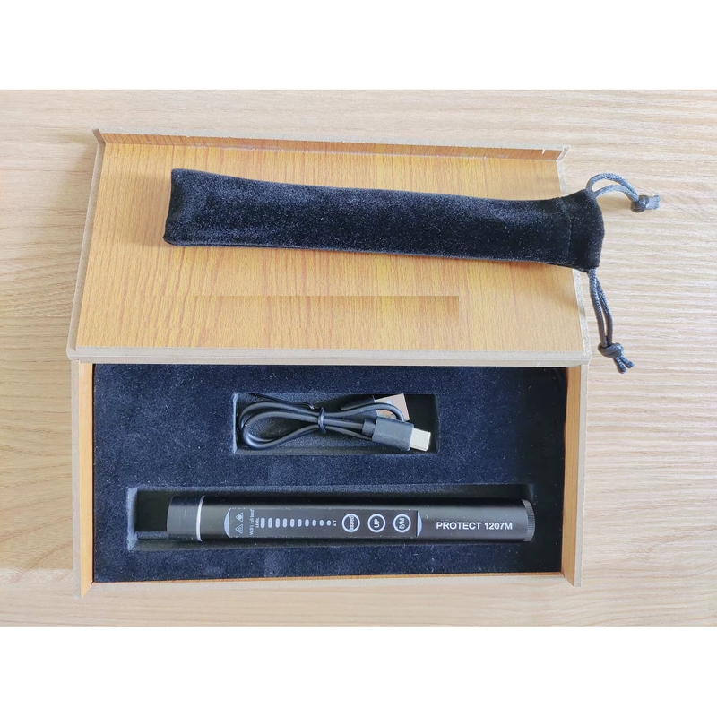 Детектор жучків і прихованих камер, виявляч прослушки Protect 1207M, 1 МГц - 6.5 ГГц