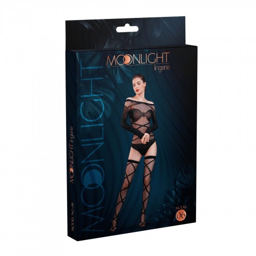 Комплект: боді та панчохи Moonlight Model 06 XS-L Black, довгі рукави, малюнок у вигляді ліфа, силуе