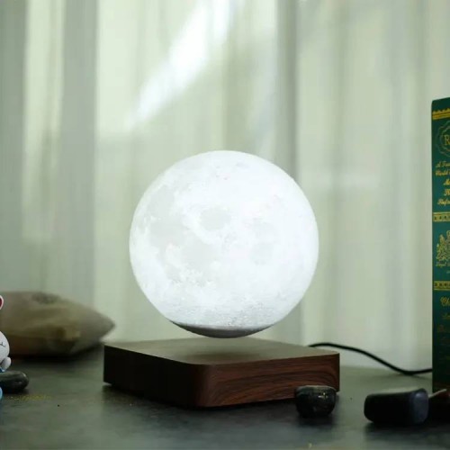 Настільний левітуючий нічник Night Light Magic Moon Magnetic Місяць на дерев'яній підставці (NLMMM36)