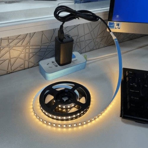 Світлодіодна стрічка Inspire Smart LED USB 60 діодів 3000К 1 м (J1M60) Світлодіодна стрічка Inspire Smart LED USB 60 діодів 3000К 1 м (J1M60)