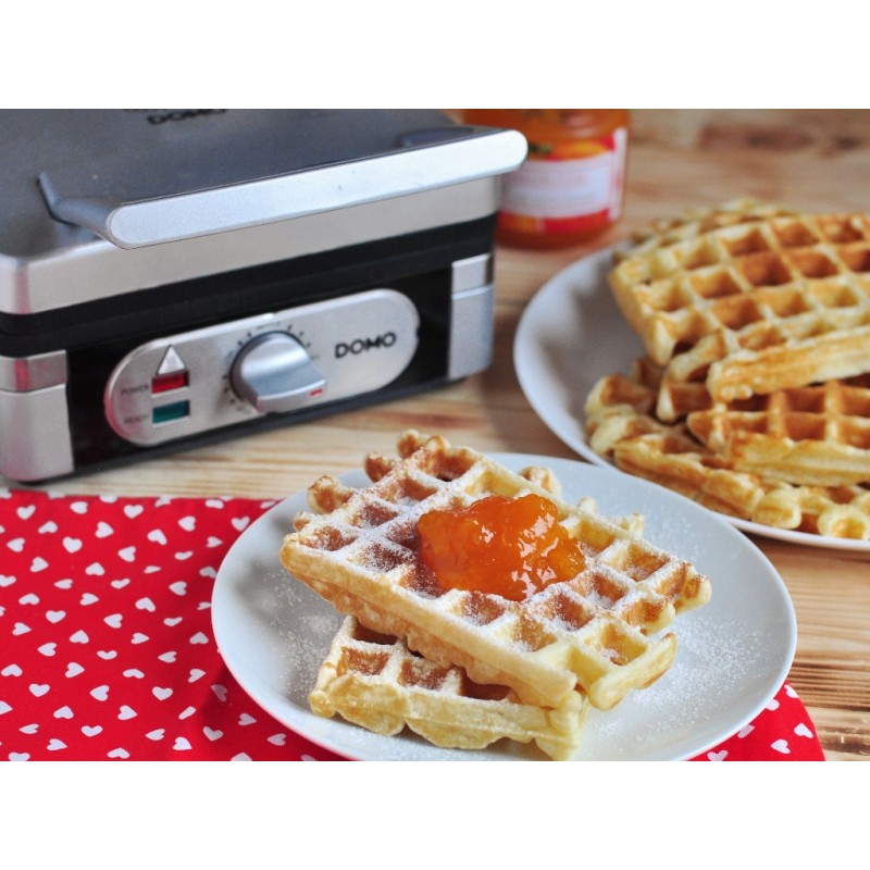 Вафельниця DOMO DO9047W 1400 Вт Сріблястий