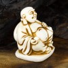 Статуетка Нецкэ Хотей, що сидить Netsuke Гіпс 4.2x3.5x3.7 см Бежевий (00671) в інтернет супермаркеті PbayMarket!