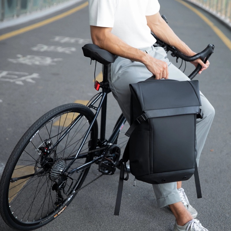 Рюкзак для міста Mark Ryden MR2966 47 67 х 30 х 18 см Чорний