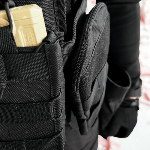 Тактичний підсумок для бічних бронеплит BroniQ Oxford 1200D 18 х 5 х 17 Чорний
