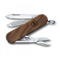 Швейцарський ніж Victorinox Classic SD Wood 58 мм 6 функцій Горіх (0.6221.63) Швейцарський ніж Victorinox Classic SD Wood 58 мм 6 функцій Горіх (0.6221.63)