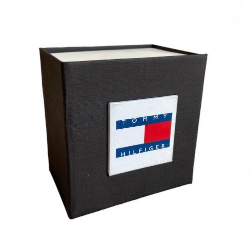 Подарункова упаковка-коробка для годинника Tommy Hilfiger Украина ТД Чорний 90х90х60 мм Подарункова упаковка-коробка для годинника Tommy Hilfiger Украина ТД Чорний 90х90х60 мм