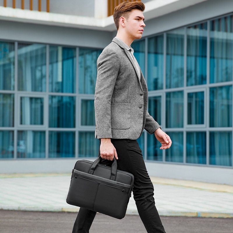 Сумка для ноутбука Mark Ryden MR8001D 15,6