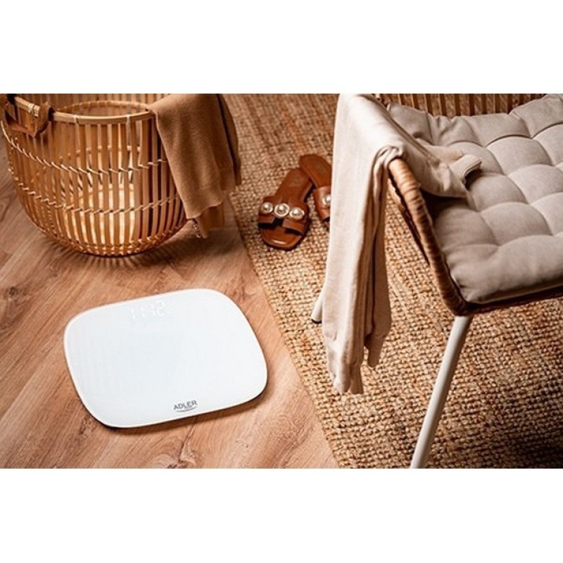 Ваги для підлоги електронні Adler AD 8176 до 180 кг білі