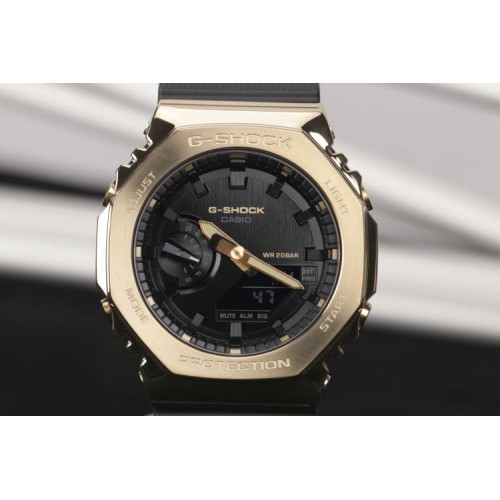 Годинник Casio G-SHOCK GM-2100G-1A9ER Годинник Casio G-SHOCK GM-2100G-1A9ER