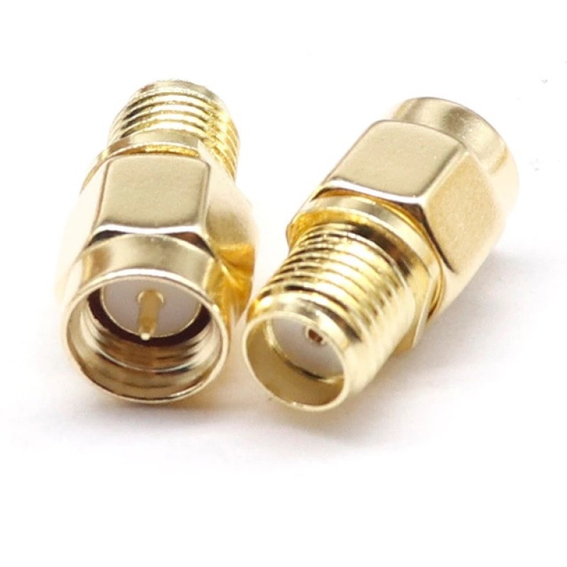 SMA перехідник з SMA male на SMA female зі штирьком з 1-ї сторони