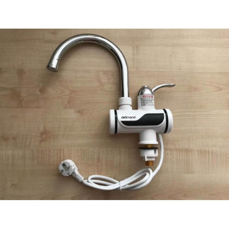 Проточний водонагрівач електричний Delimano з екраном Підключення знизу+ДУШ
