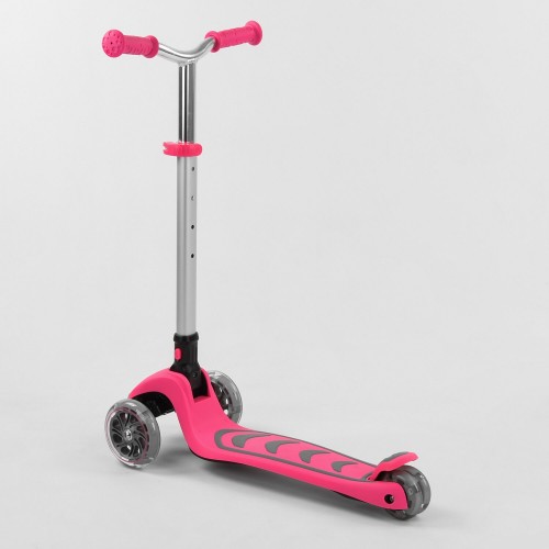 Самокат триколісний Best Scooter складане алюмінієве кермо, 4 колеса PU зі світлом Pink (102317) Самокат триколісний Best Scooter складане алюмінієве кермо, 4 колеса PU зі світлом Pink (102317)