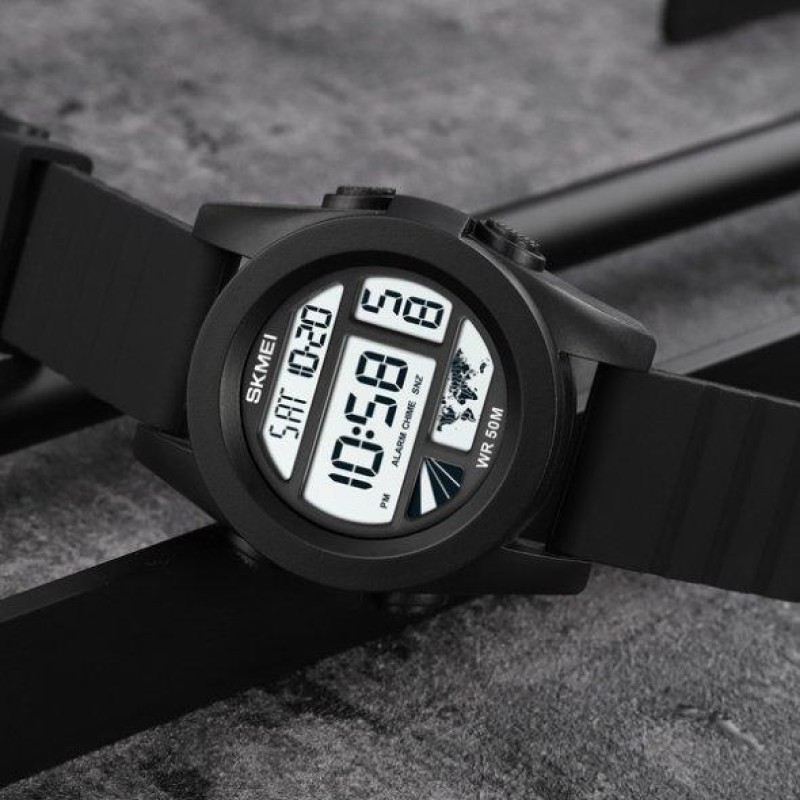 Тактичний водостійкий кварцовий годинник Skmei World Black