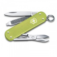 Ніж Victorinox Classic SD Alox Colors Лайм (1049-Vx06221.241G) Ніж Victorinox Classic SD Alox Colors Лайм (1049-Vx06221.241G)