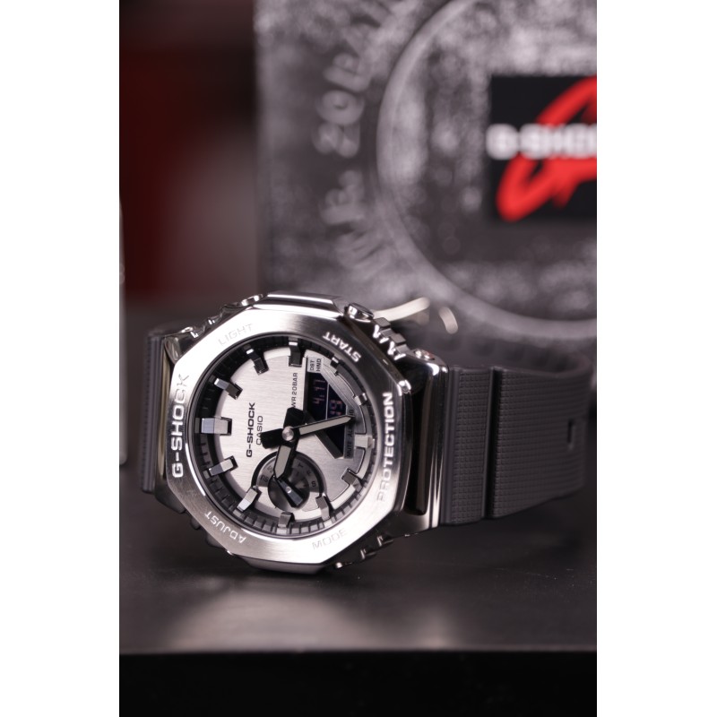 Годинник Casio G-SHOCK GM-2100-1AER