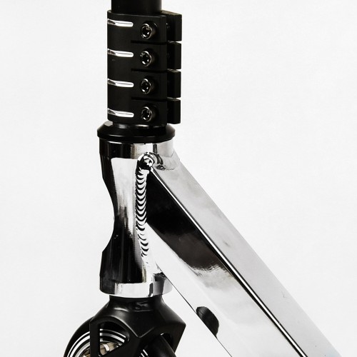 Самокат трюковий алюмінієвий диск та дека Best Scooter Kraken HIC-система пеги 100 кг Black and white (112910)