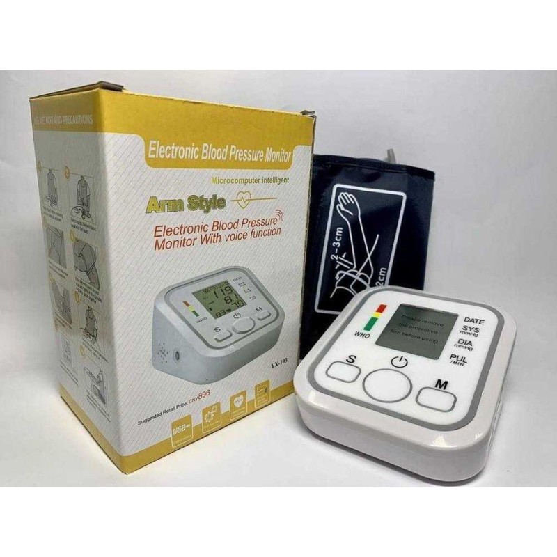 Тонометр цифровий Arm style на плечі