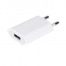 Перехідник живлення Lucom IEC(Schuko)-USB2.0 A M/F x1 адаптер 1A білий (62.09.8114)